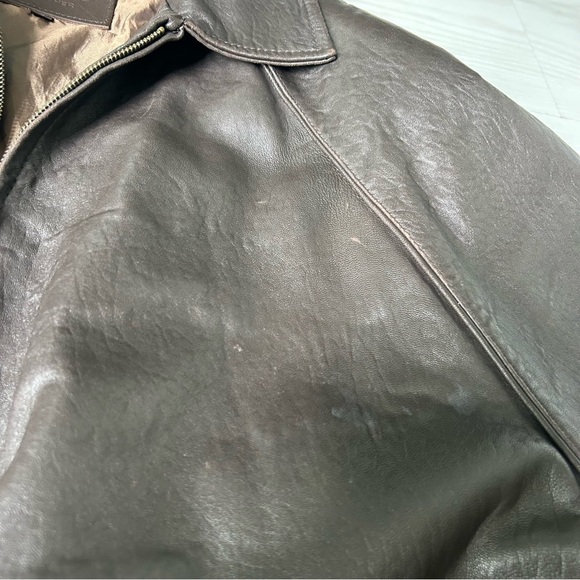 Vintage 90’s IZOD Brown Chocolate 100% Leather Bomber Jacket Overcoat Size XL - Picture 8 of 15